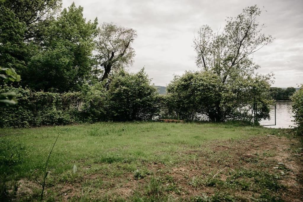 Dunakavics vendégház stranddal Zebegény Esterno foto